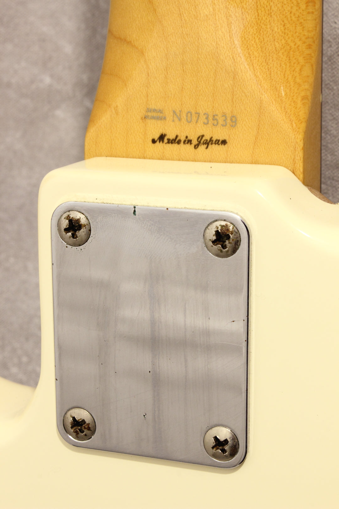 Fender Japan '70 Precision Bass PB70-75 Vintage White 1993