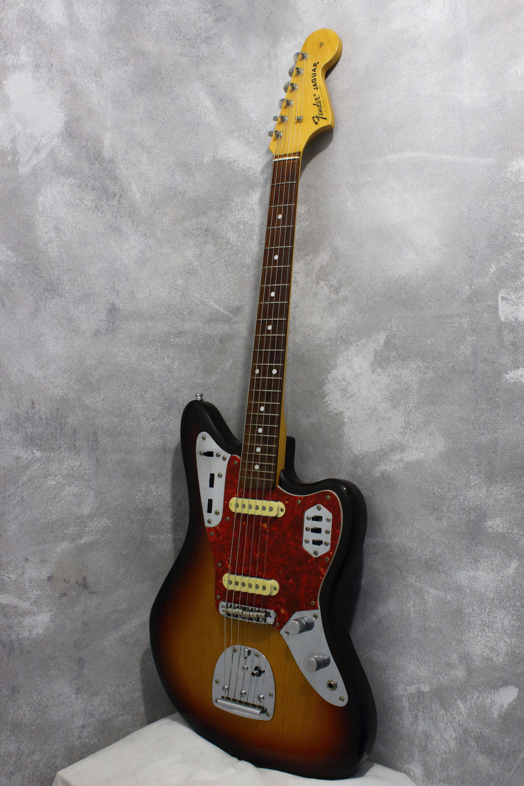 Fender Japan Jaguar JG66-85 Sunburst 2000