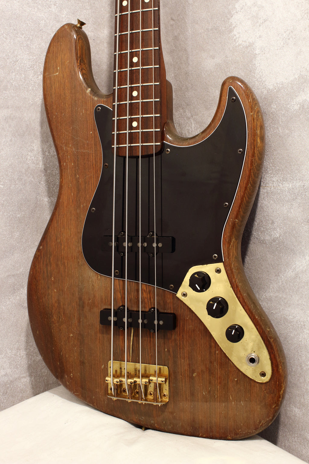 Fender Japan ‘62 Jazz Bass JB62-115WAL Walnut Stain 1990