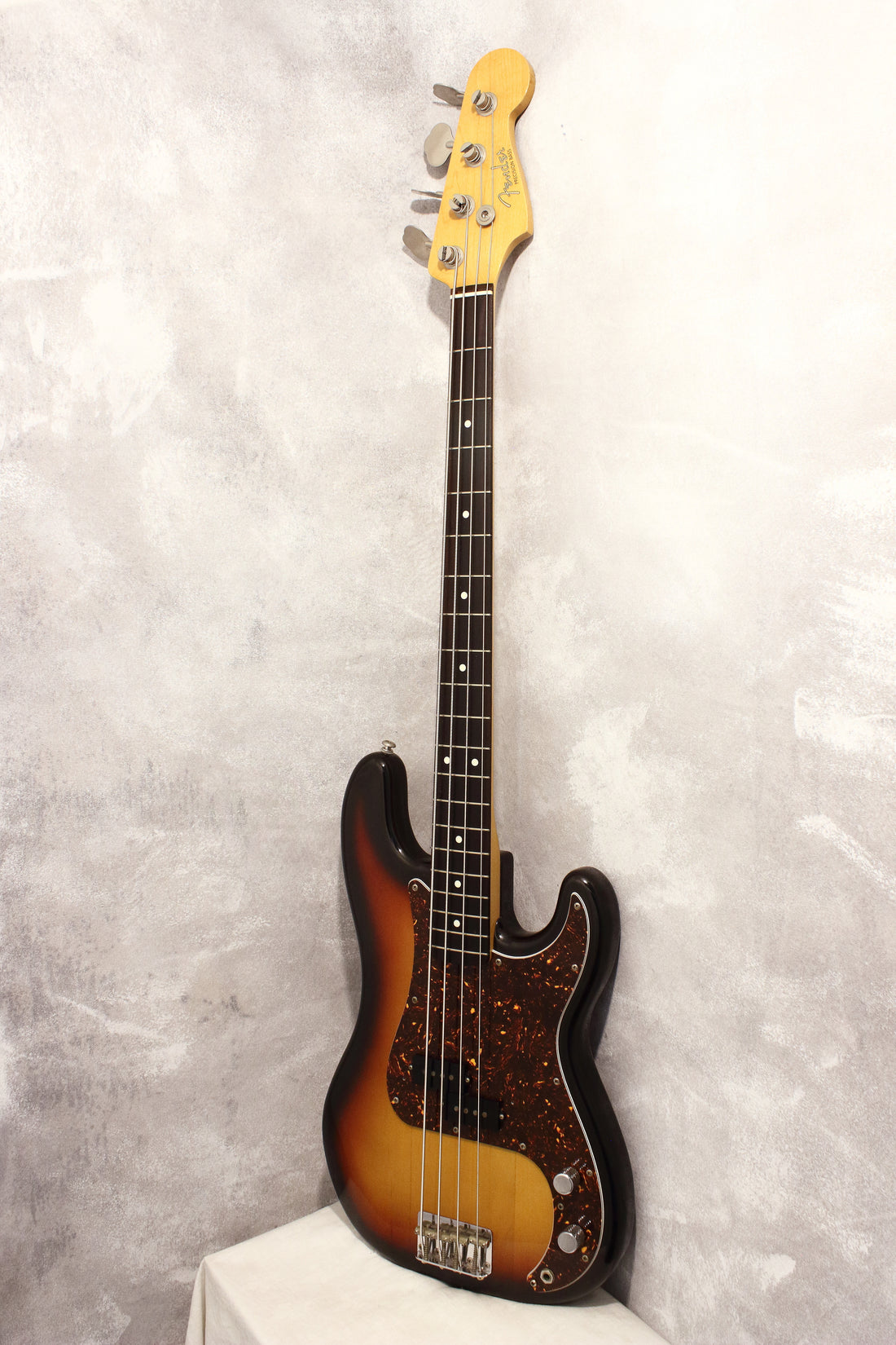 Fender Japan '62 Precision Bass PB62-500 Sunburst 1990