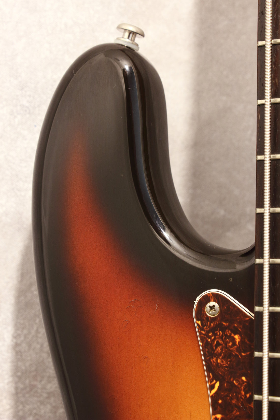 Fender Japan '62 Precision Bass PB62-500 Sunburst 1990