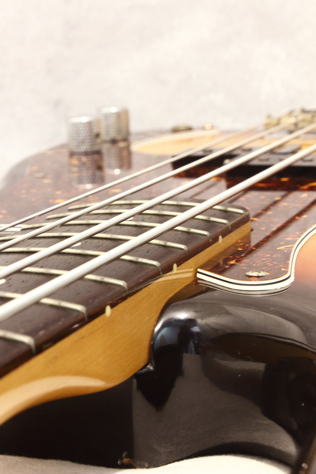 Fender Japan '62 Precision Bass PB62-500 Sunburst 1990