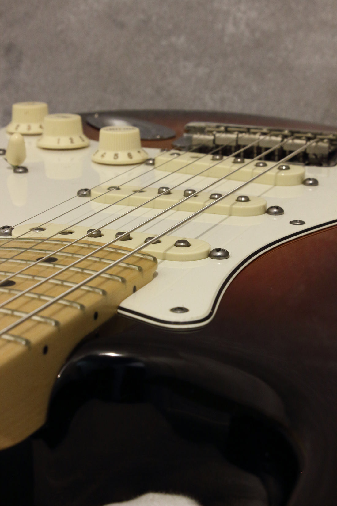 Fender American Standard Stratocaster Sunburst 2013