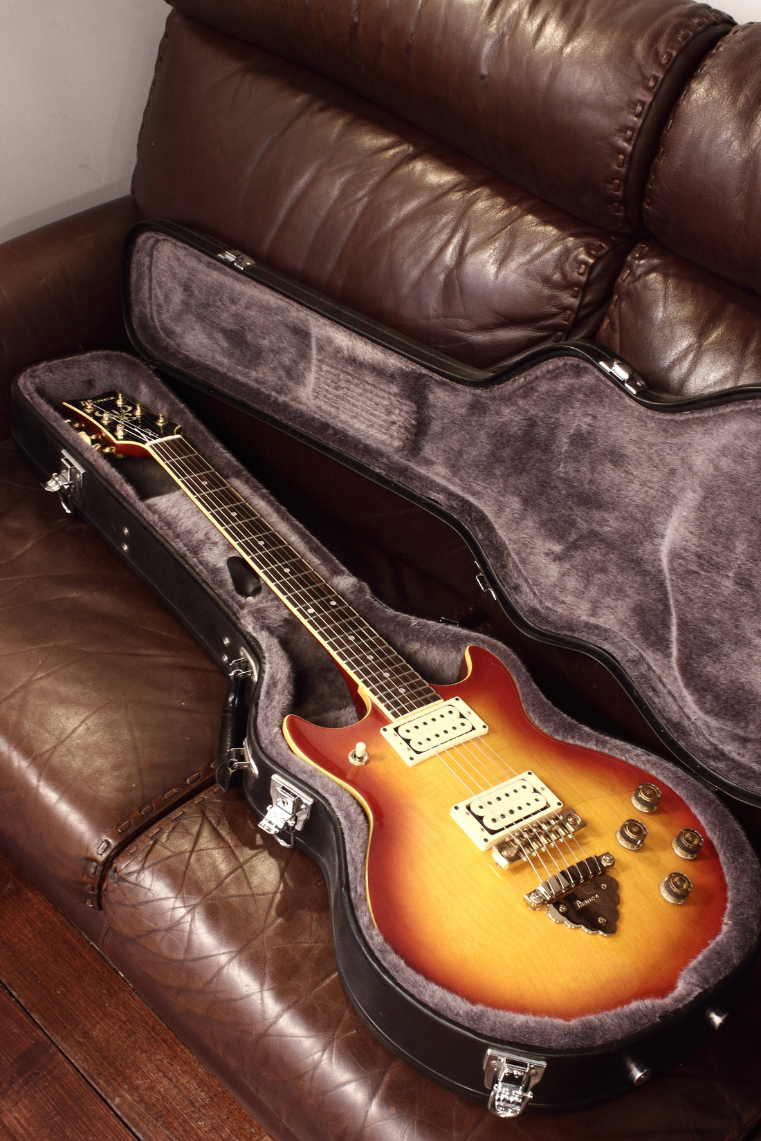 Ibanez AR-100 Artist Cherry Sunbusrt 1981
