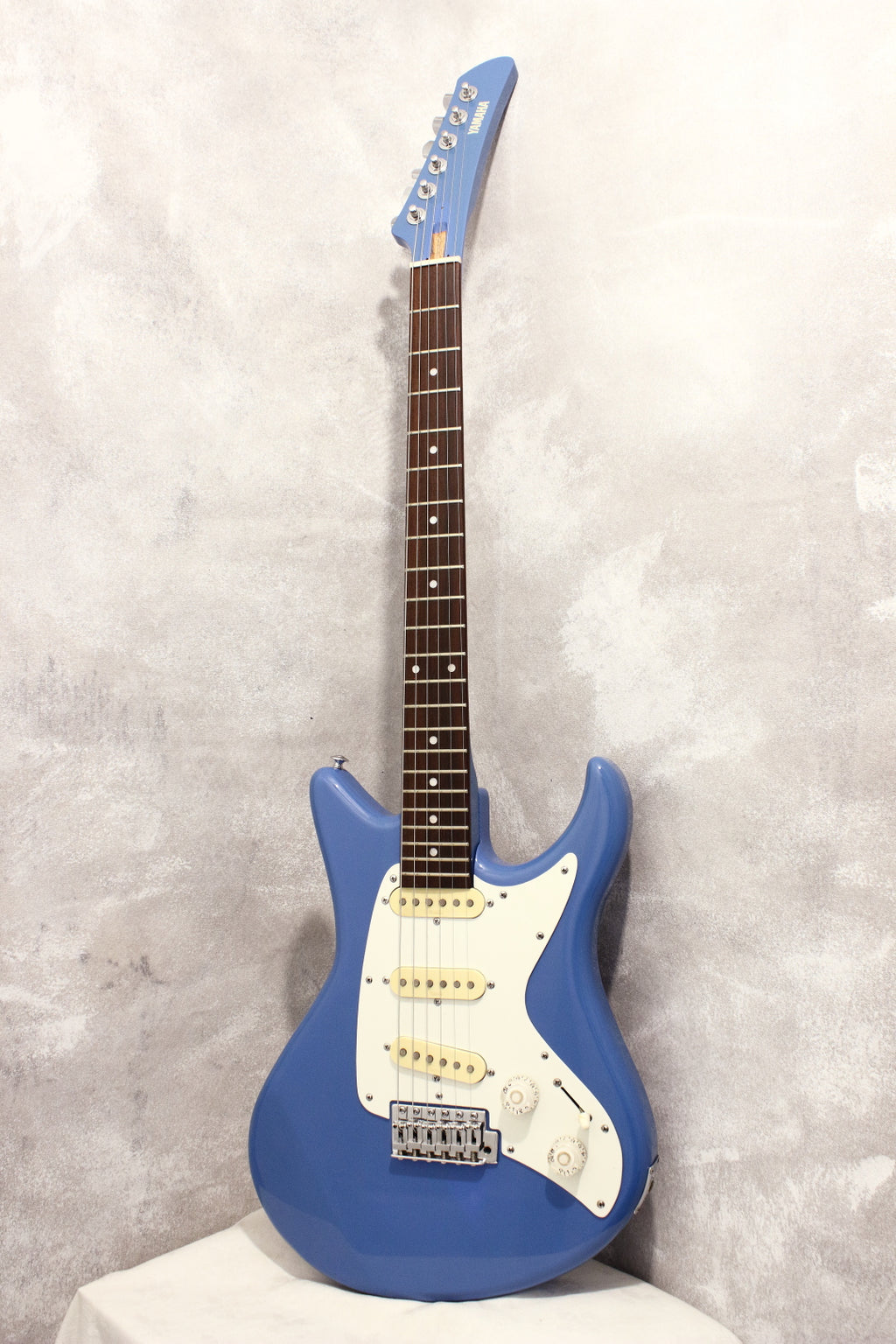 Yamaha SS-300 California Blue 1982