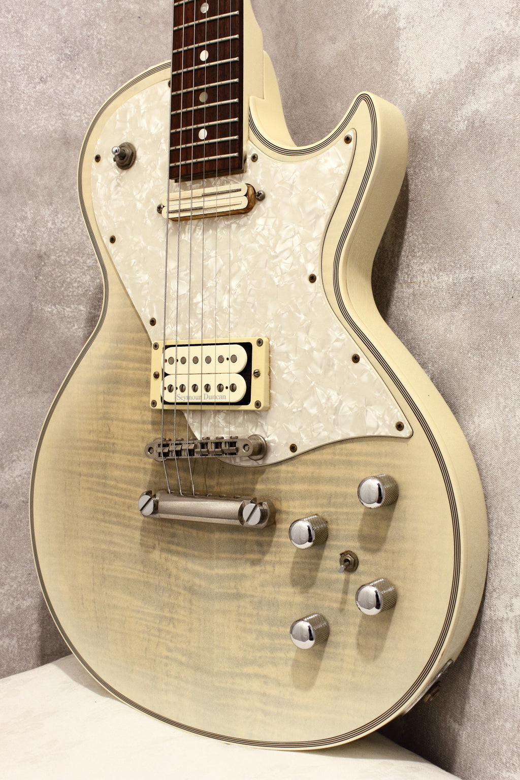 Edwards E-KA-90 Kazuma Trans Blonde 2000