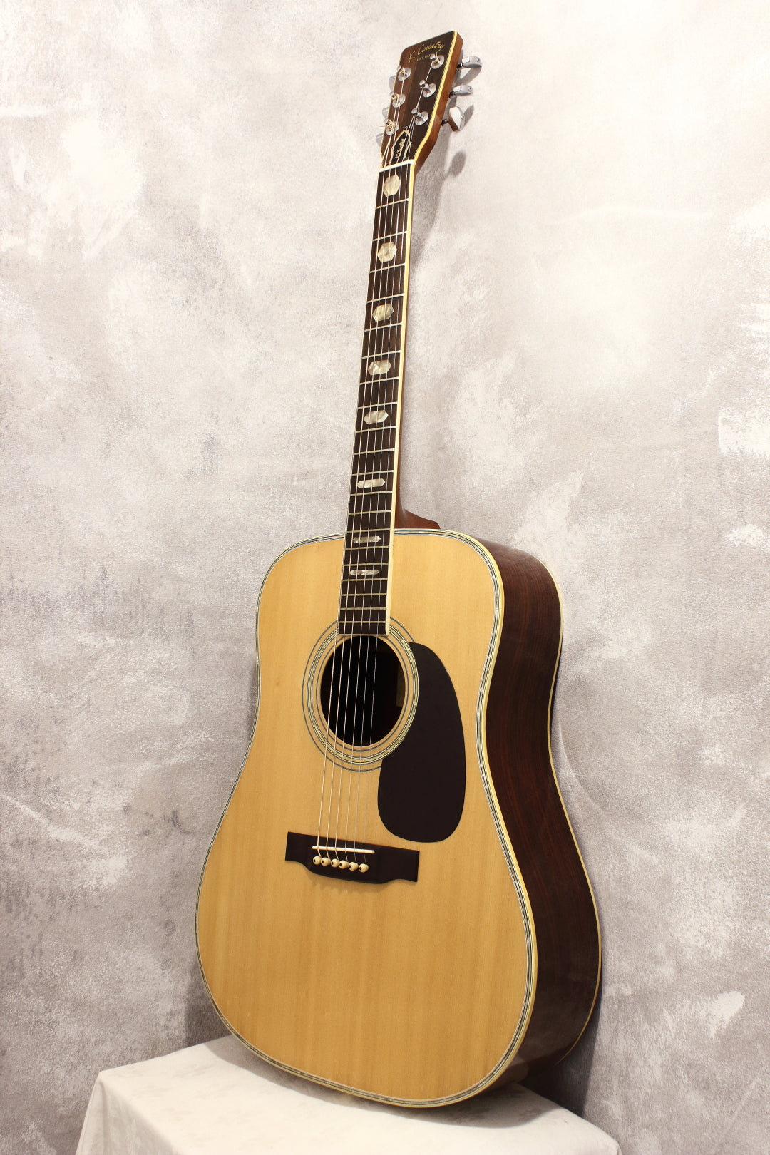 K.Country D-400 Dreadnought Acoustic 1977