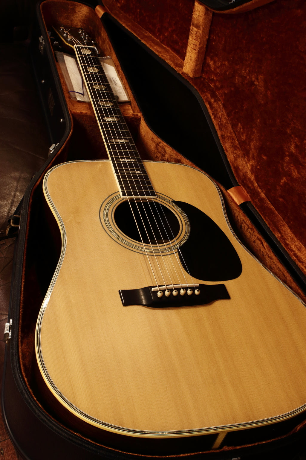 K.Country D-400 Dreadnought Acoustic 1977