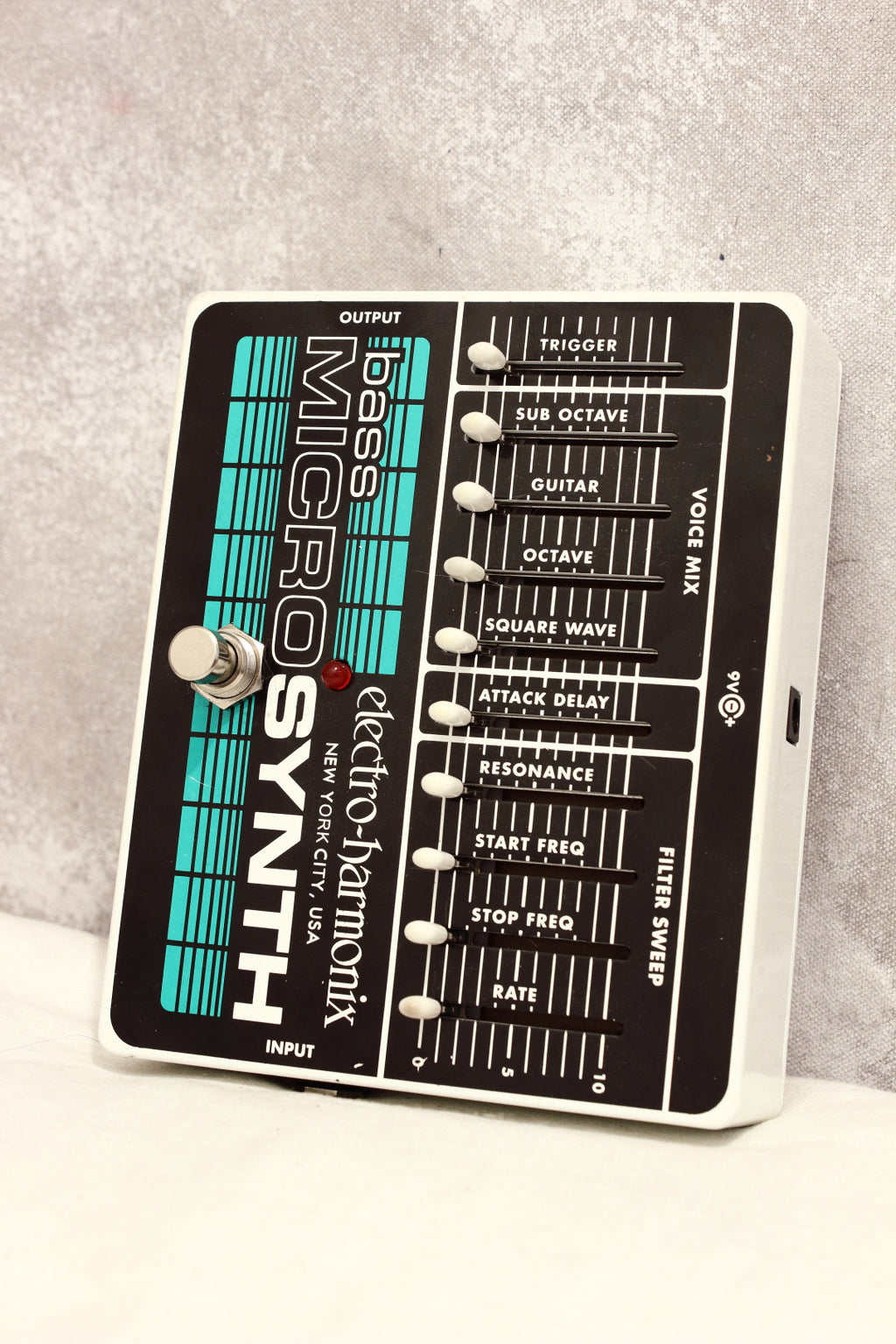 Electro-Harmonix Bass Micro Synth Pedal