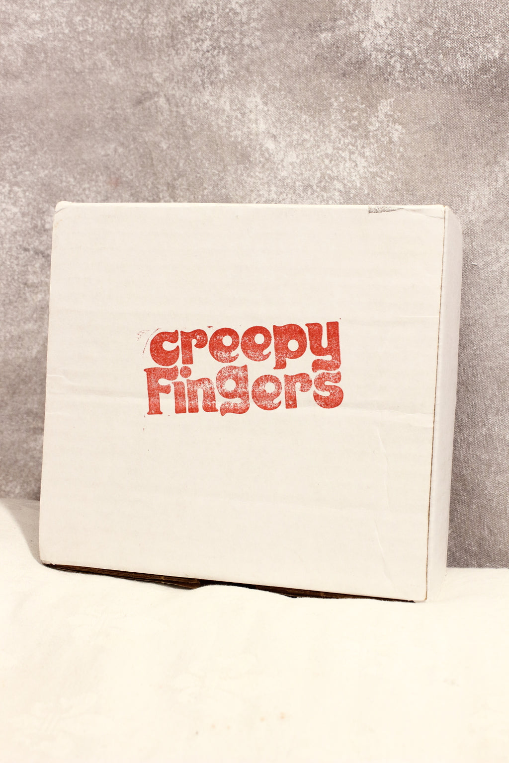 Creepy Fingers Sound Distorter Fuzz Pedal