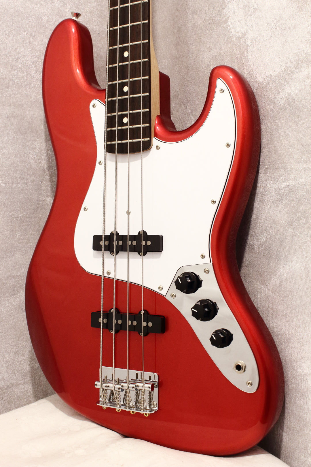 FGN JJB-5R J-Standard Bass Candy Apple Red 2013