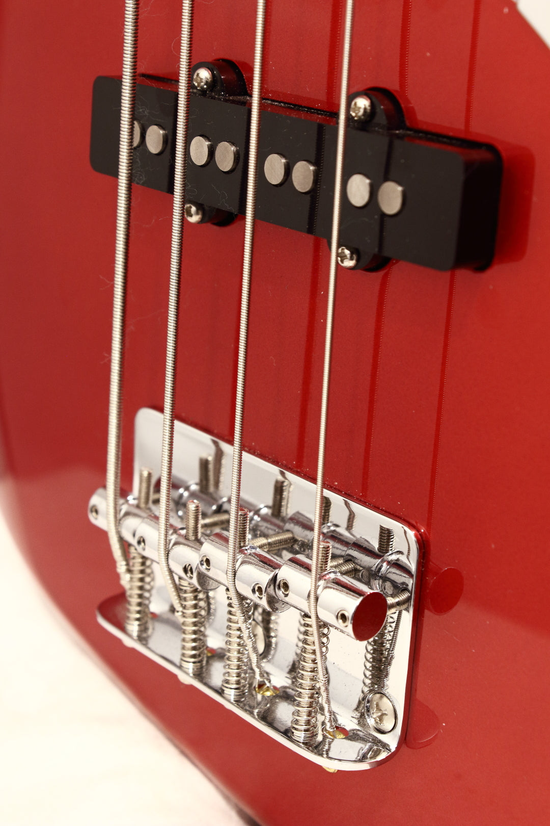 FGN JJB-5R J-Standard Bass Candy Apple Red 2013