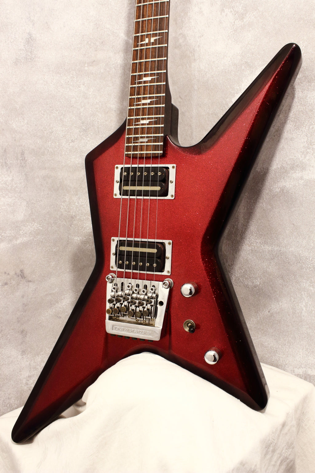 Tokai Super Edition FSD-65 'Five Star' Red Sparkle Fade 1985