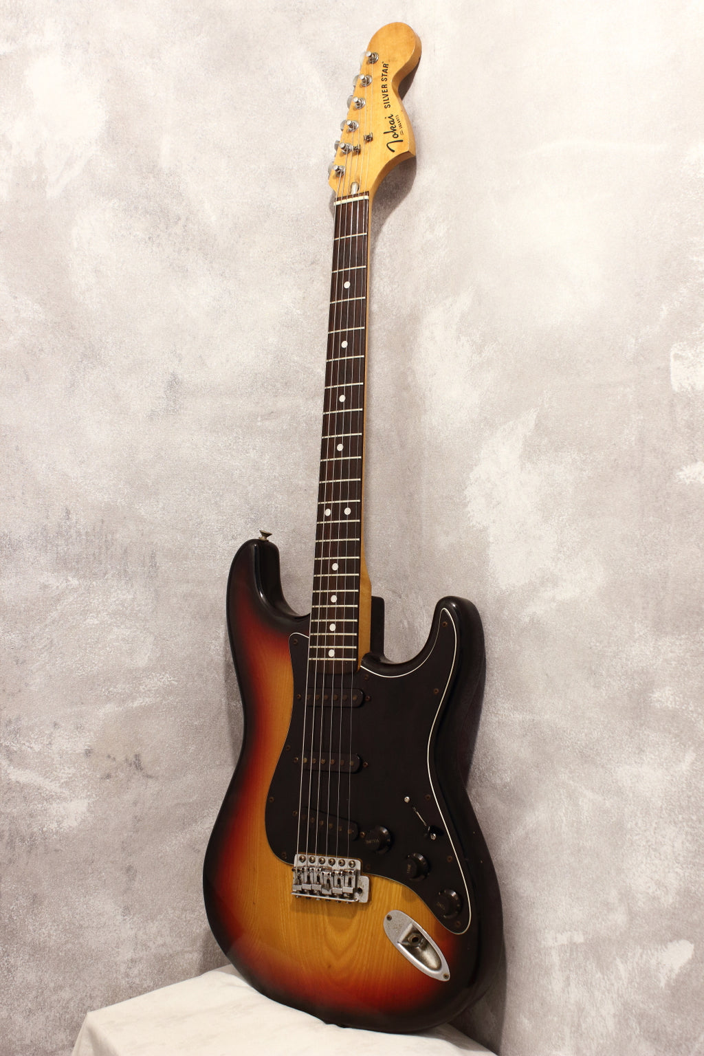 Tokai Silver Star SS48 Sunburst 1981