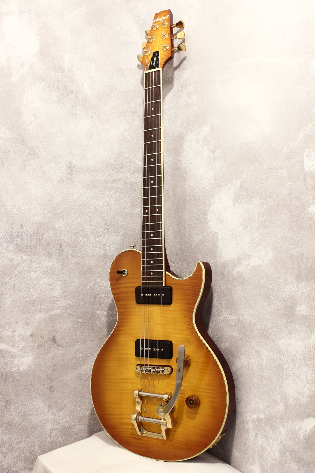 Aria Pro II PE-JR750 Vintage Sunburst 1991