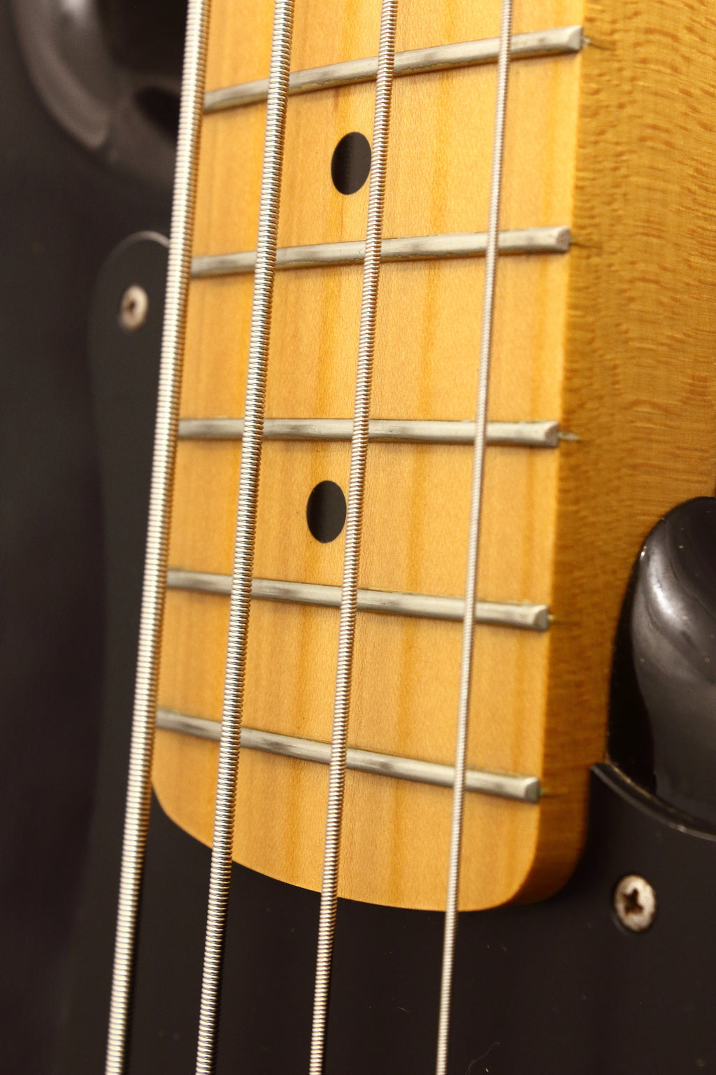 Edwards E-PB-83/M Bass Black 2012