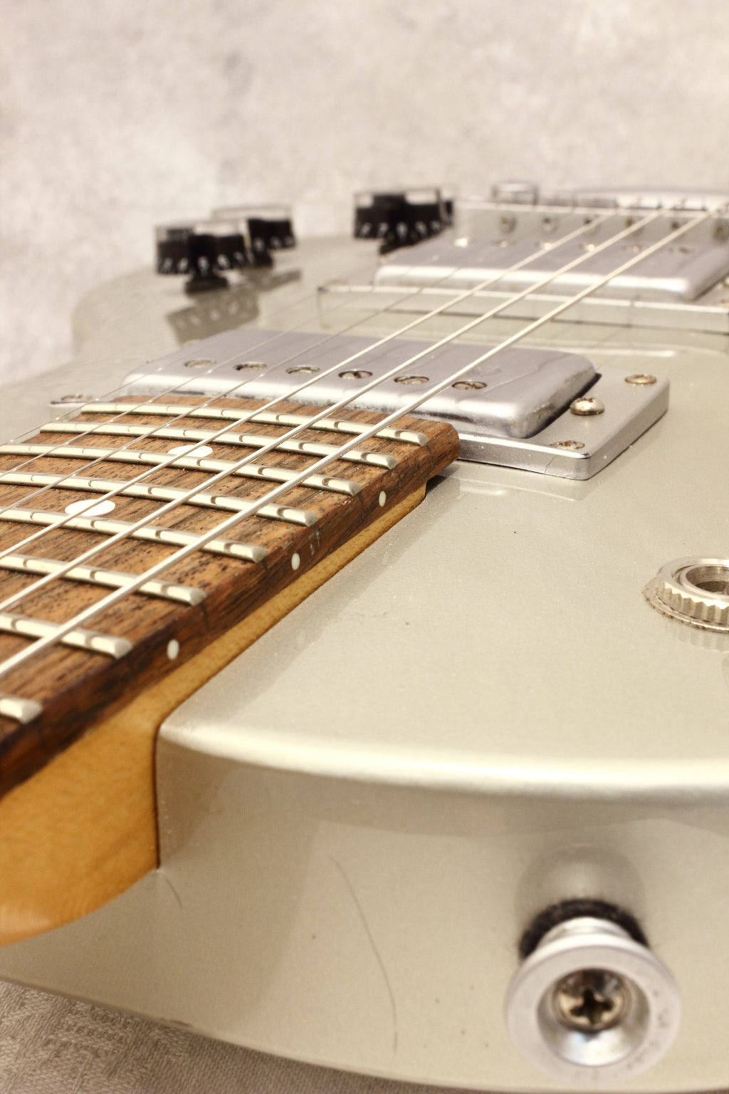 Charvel Refinement R-S43 Silver 1999