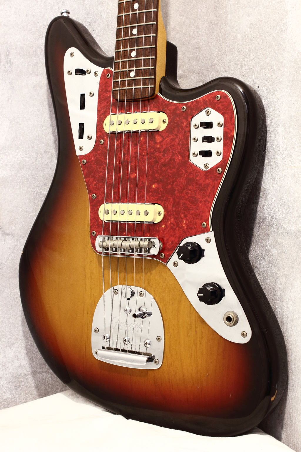 Fender Japan Jaguar JG66-85 Sunburst 1998