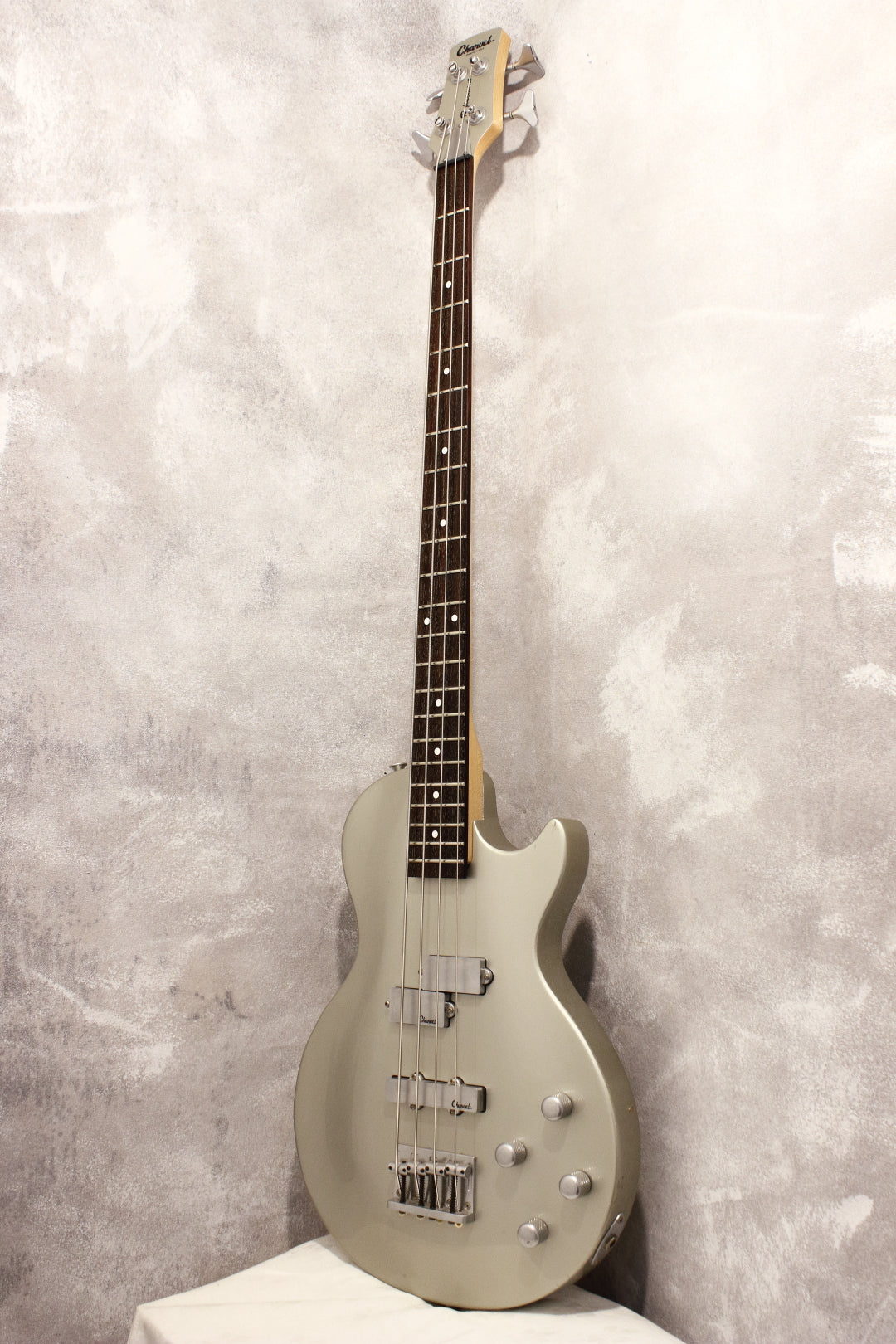 Charvel Refinement R-SB48 Silver 2000