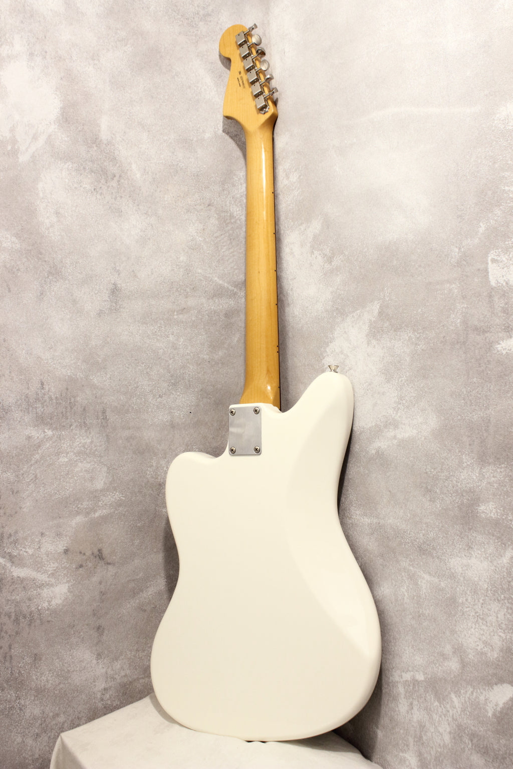 Fender Made In Japan Classic 60s Jazzmaster Vintage White 2017