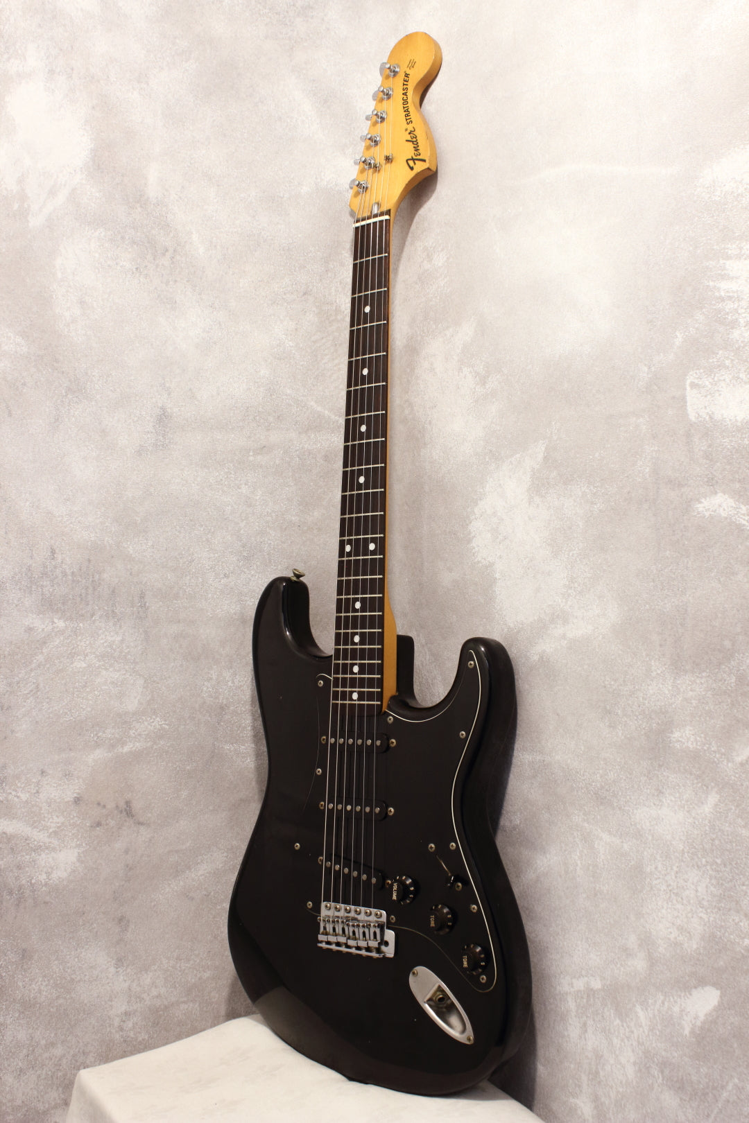 Fender Japan '72 Stratocaster ST72-55 Black 1985