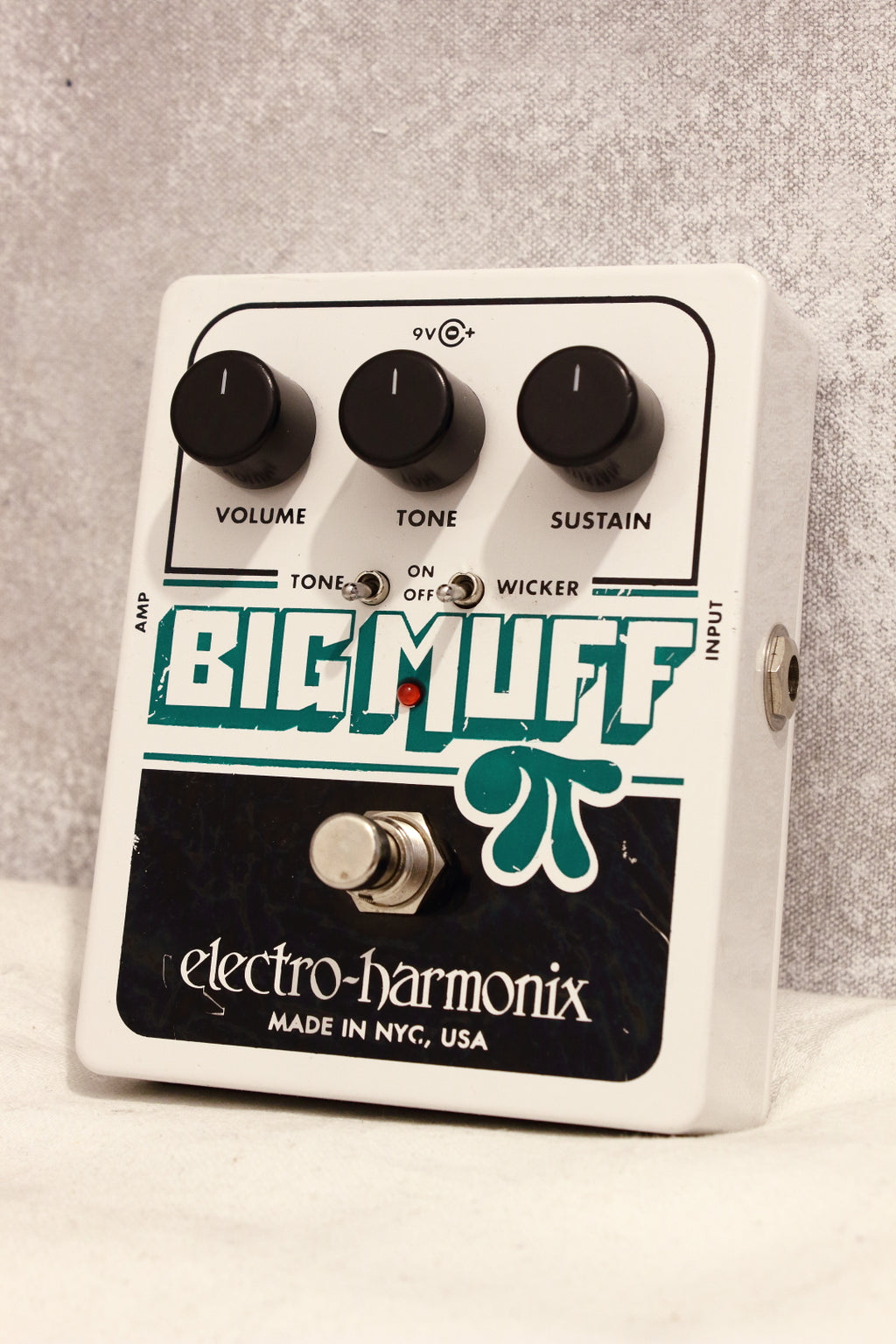 Electro-Harmonix Nano Big Muff Pi with Tone Wicker Fuzz Pedal