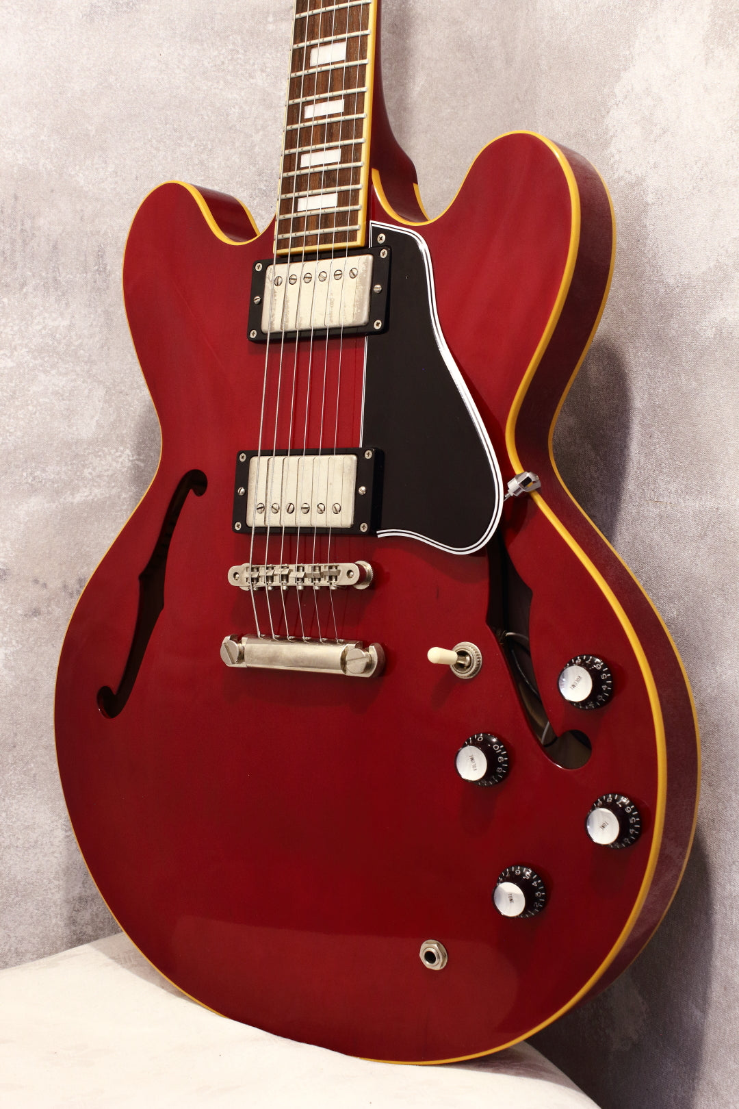 Edwards E-SA-125LTS Semi-Hollow Cherry Red 2014