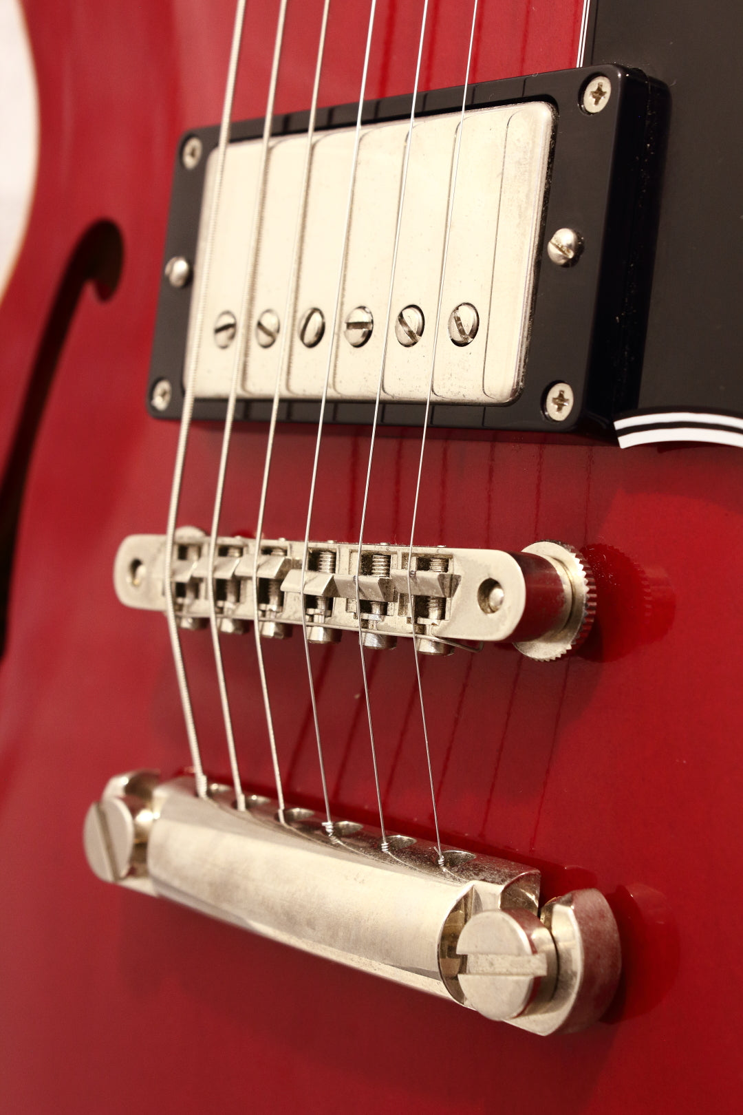 Edwards E-SA-125LTS Semi-Hollow Cherry Red 2014