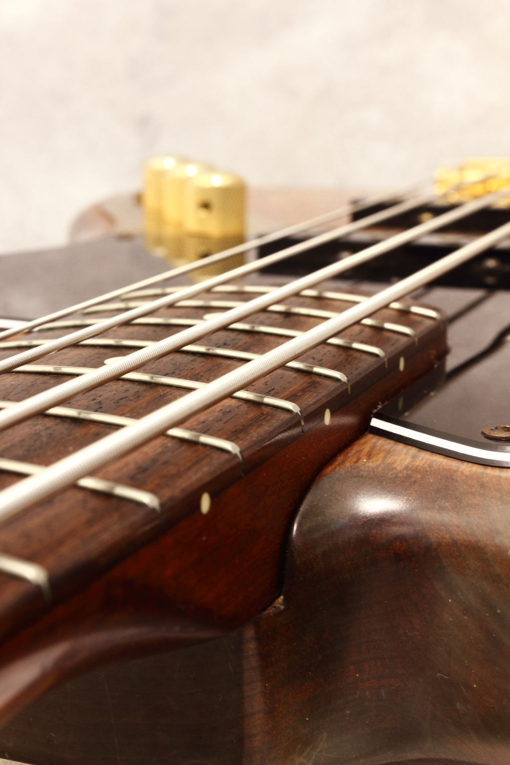 Fender Japan ‘62 Jazz Bass JB62-115WAL Walnut Stain 1990