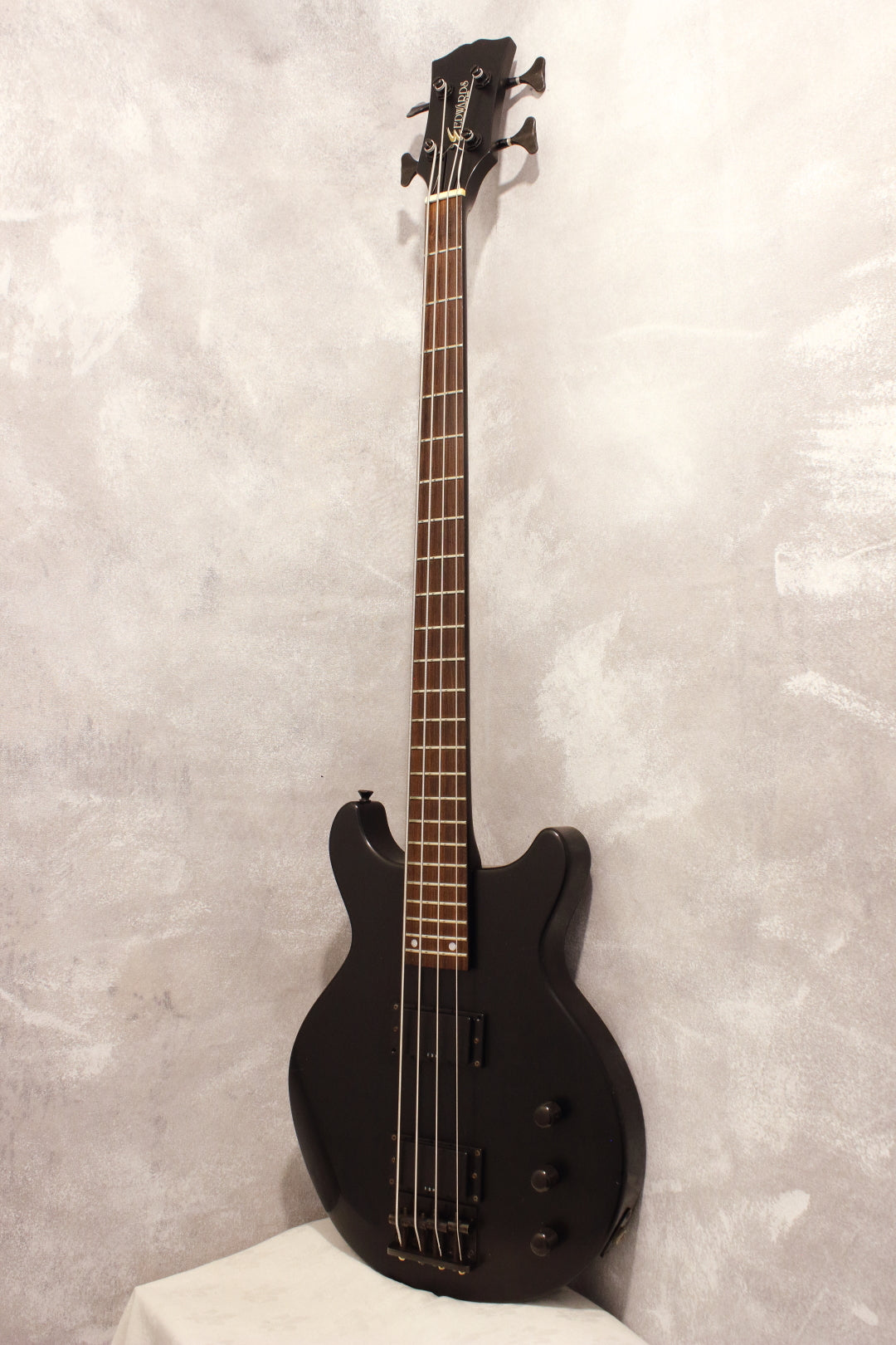 Edwards E-J-100TV Luna Sea Bass Black 2000