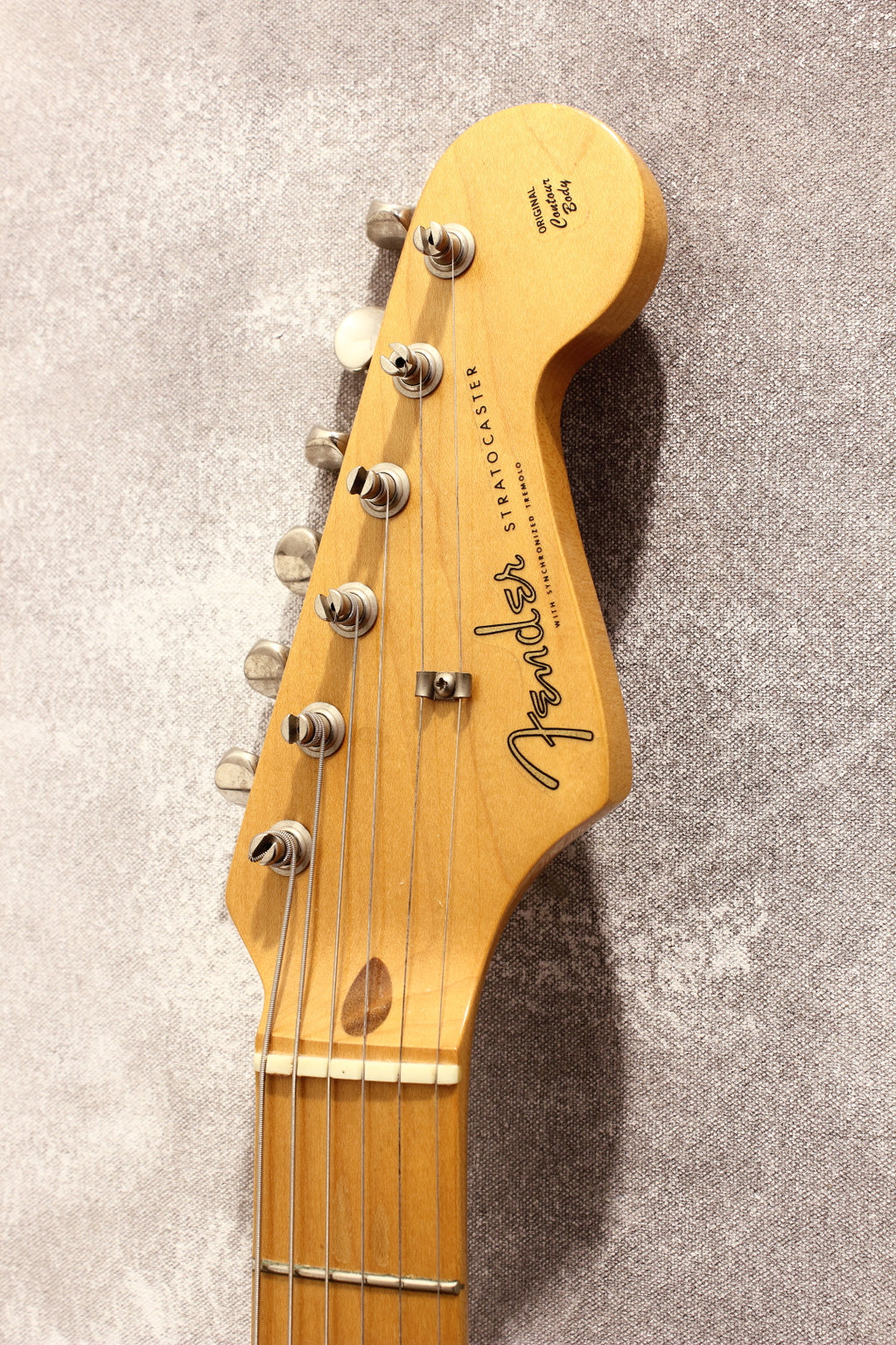 Fender American Vintage '57 Stratocaster Sunburst 1983