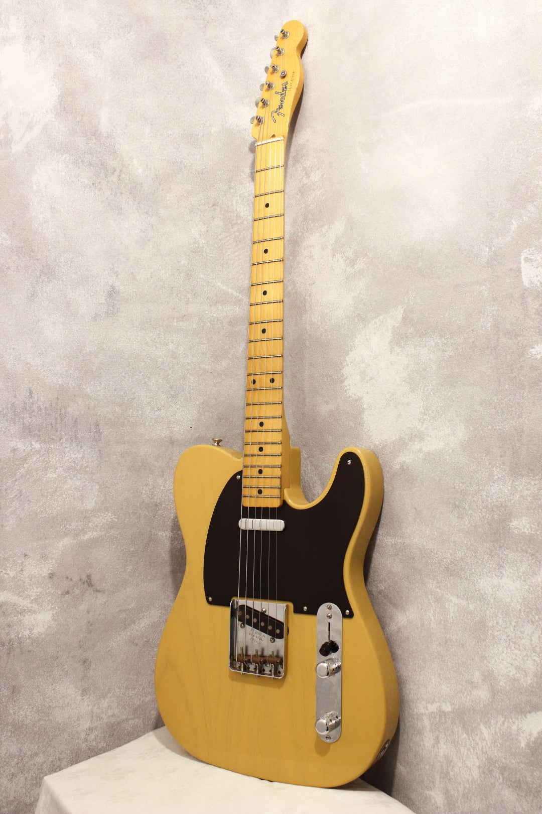 Fender American Vintage '52 Telecaster Butterscotch 2011