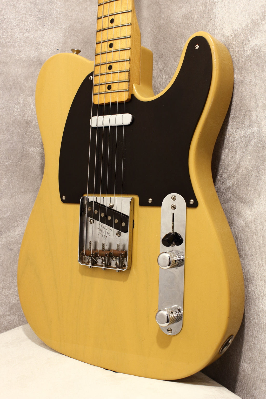 Fender American Vintage '52 Telecaster Butterscotch 2011