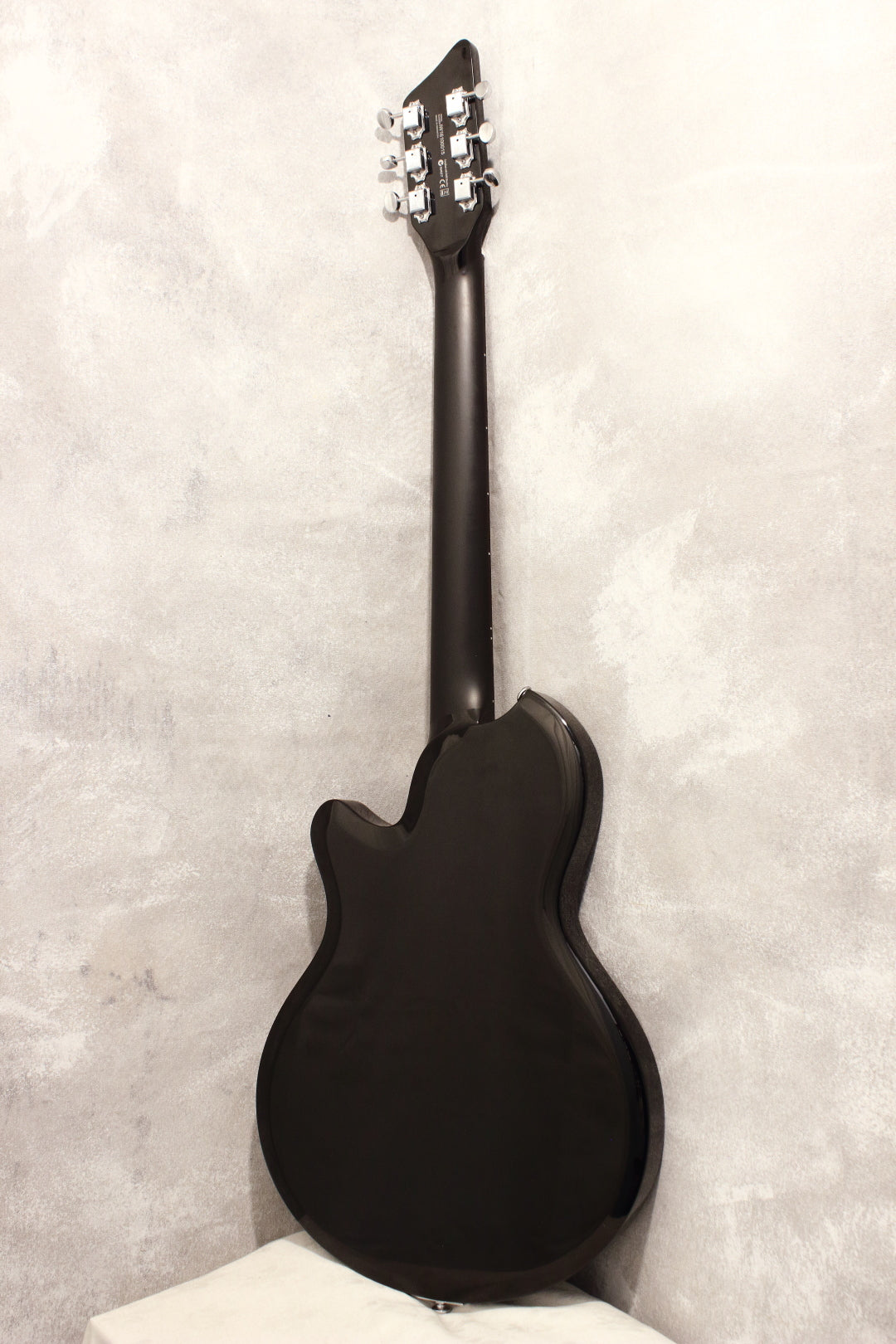 Supro Jamesport Jet Black 2017