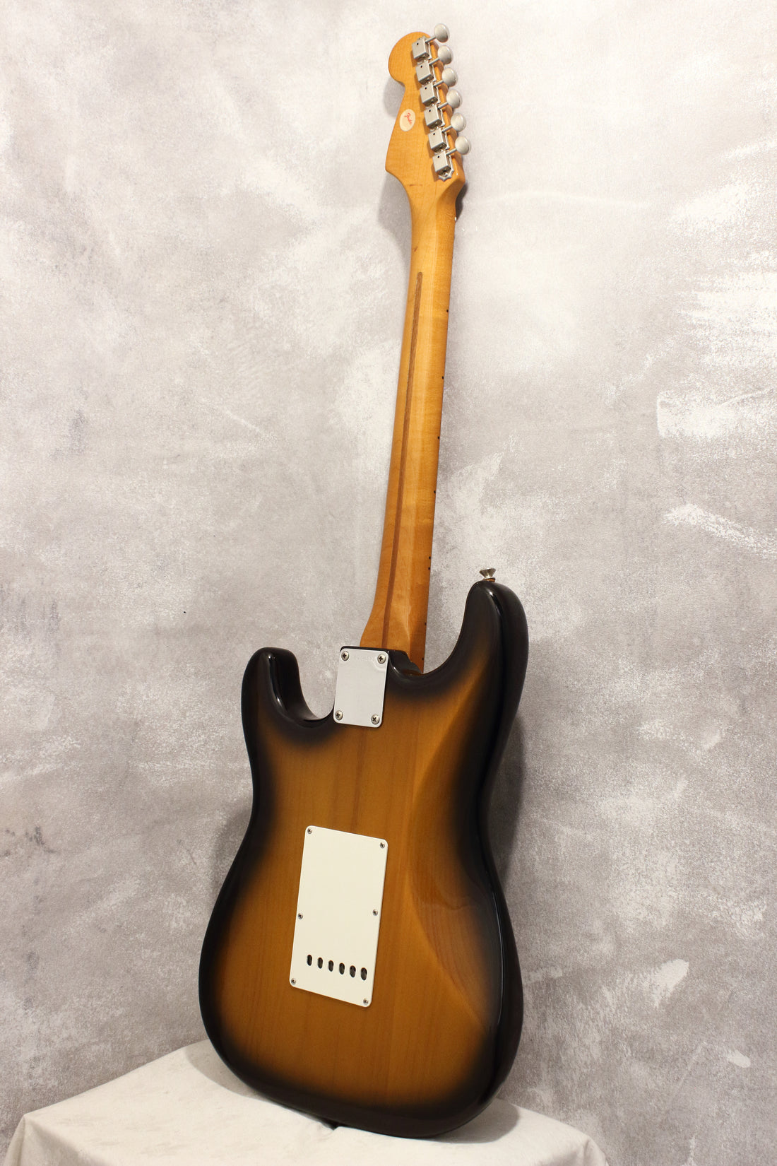 Fender American Vintage '57 Stratocaster Sunburst 1996