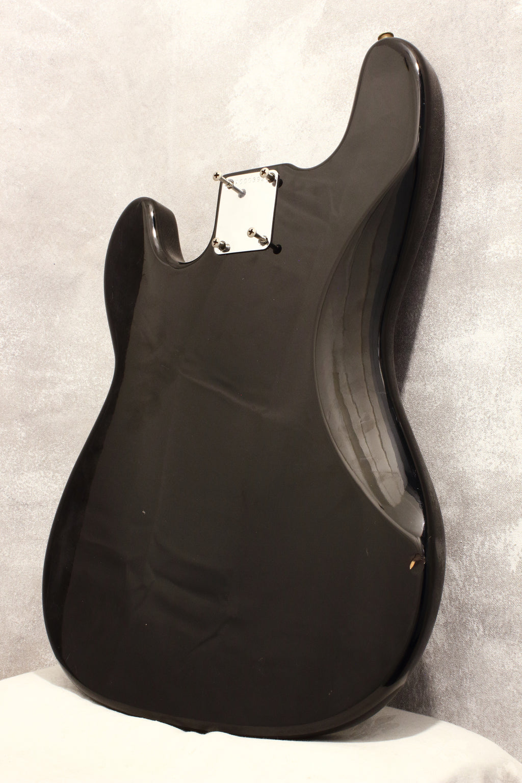 ** PROJECT ** Fender Japan PB57-55 Black 1984