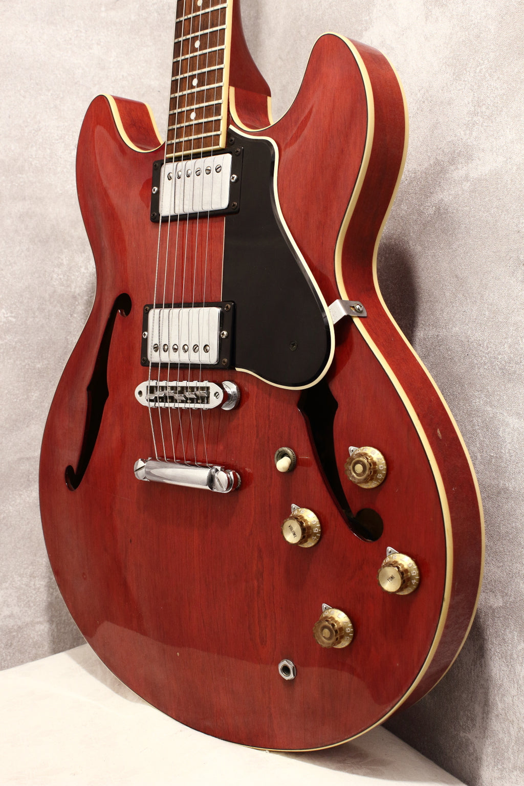 Yamaha SA700 Super Axe Persimmon Red 1979