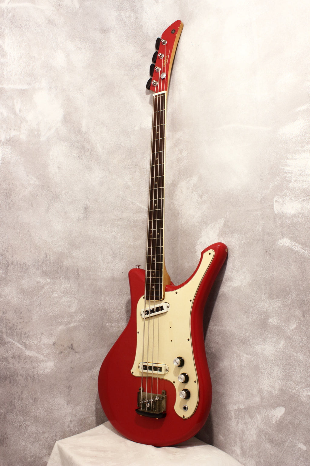 Yamaha SB5A Flying Samurai Bass Red 1967