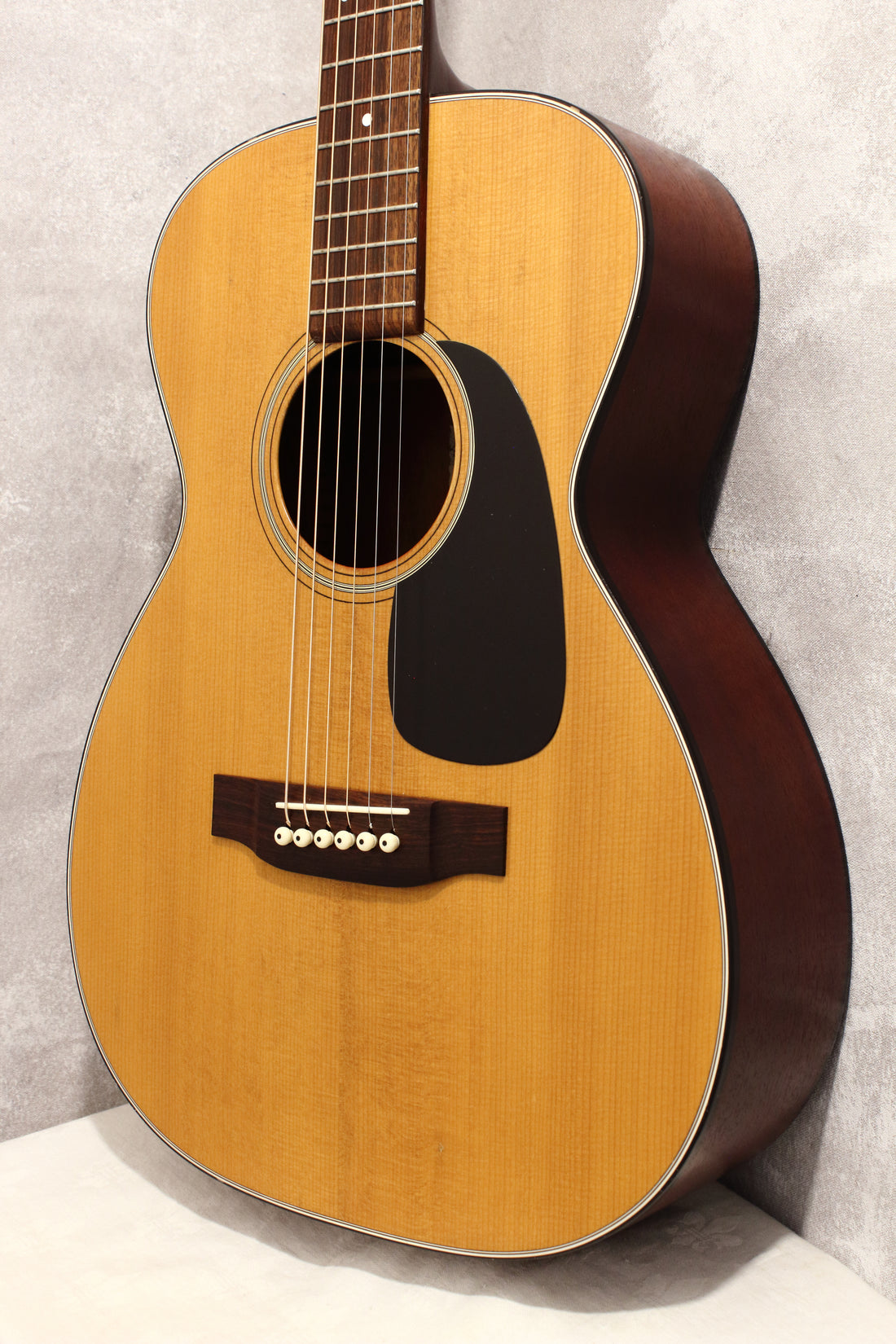 K.Yairi Y-018B Parlour Acoustic Guitar 2001