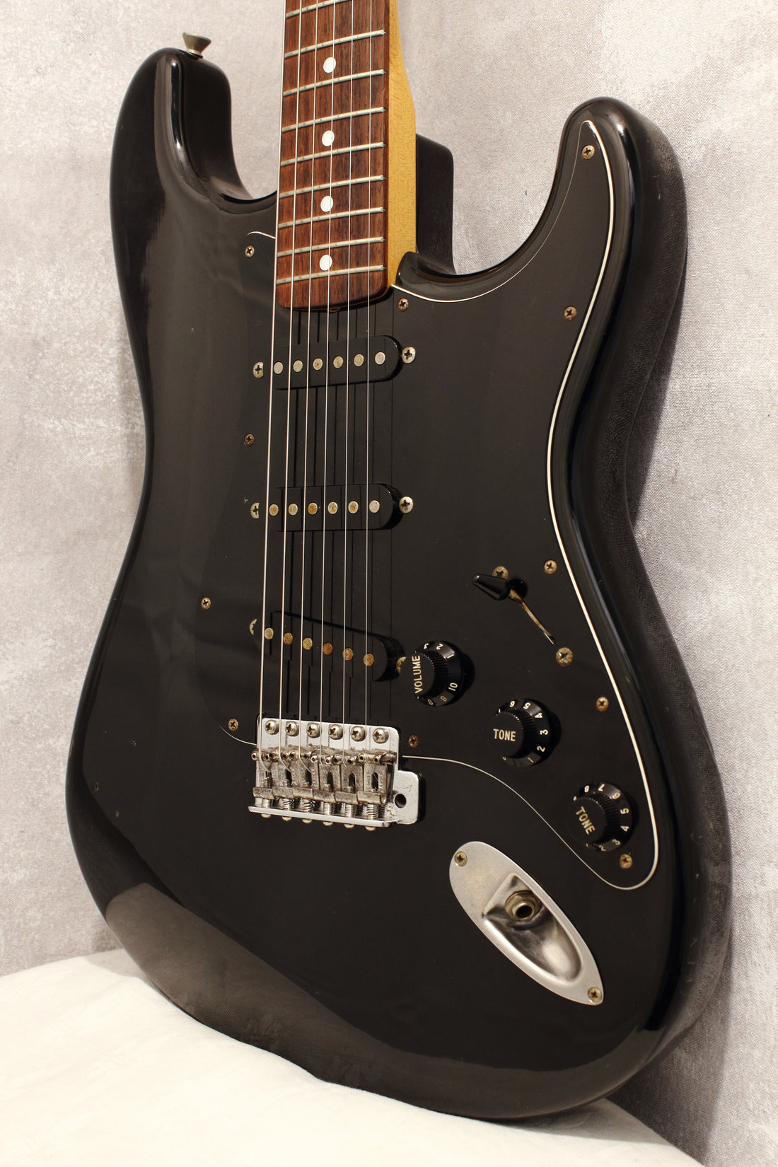 Squier Japan Silver Series Stratocaster SST33 Black 1993