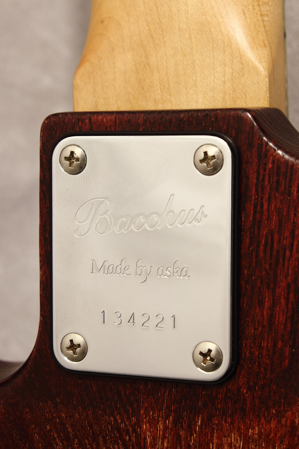 Bacchus Handmade Woodline Ash 4 Brown Oil 2010