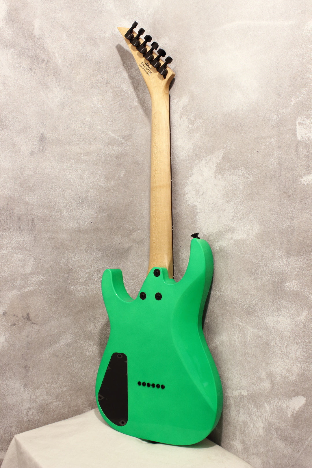 Jackson JS1X Dinky Minion Neon Green 2020