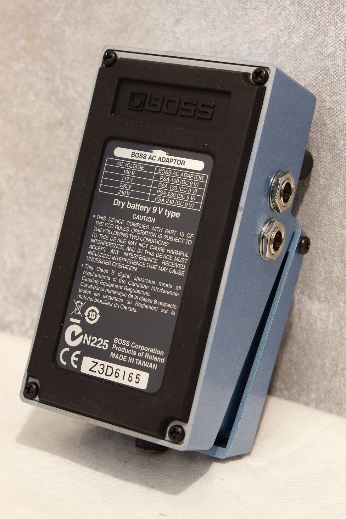 Boss MO-2 Multi-Overtone Pedal