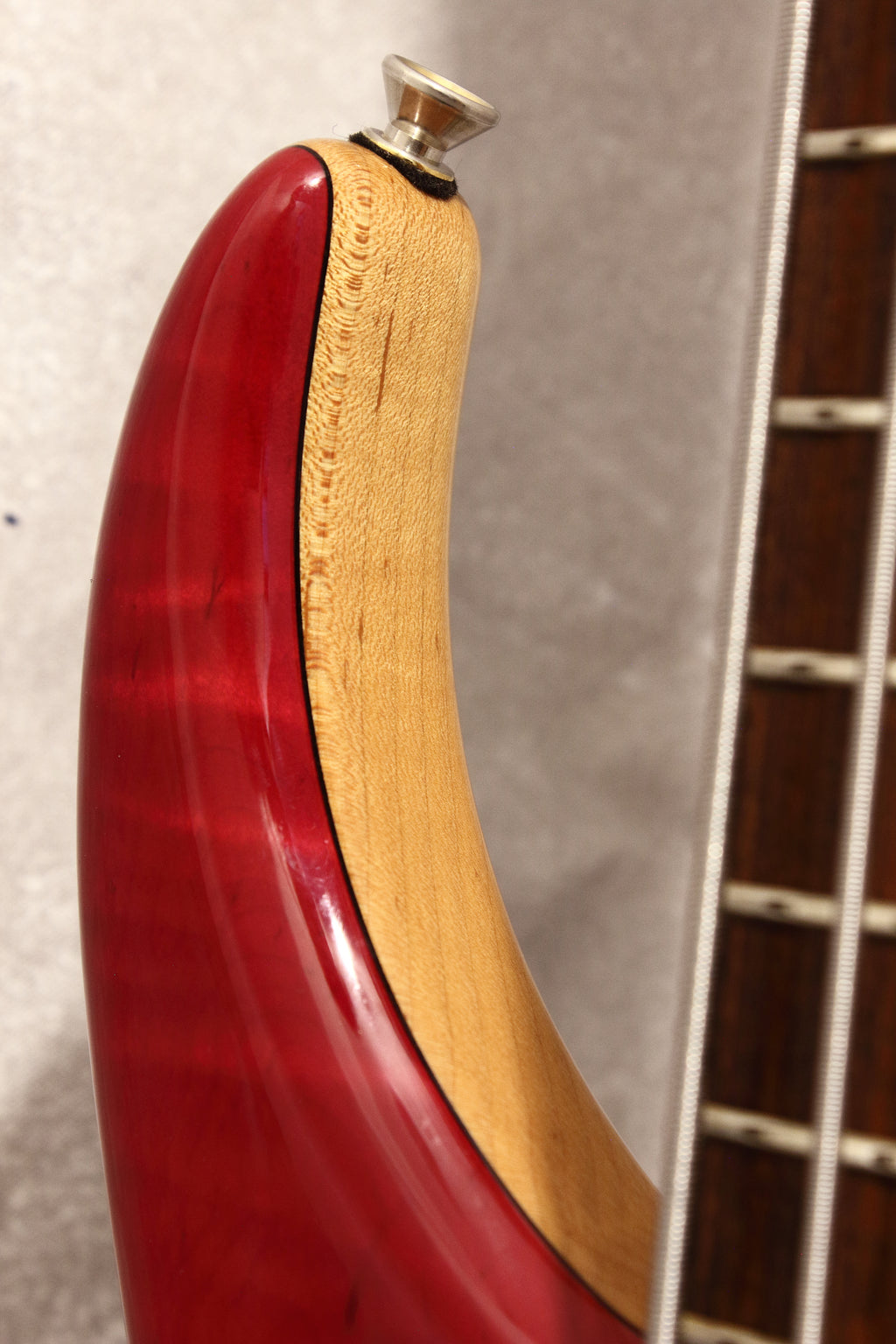 Pedulla Thunder Bolt Cherry Sunburst 1995