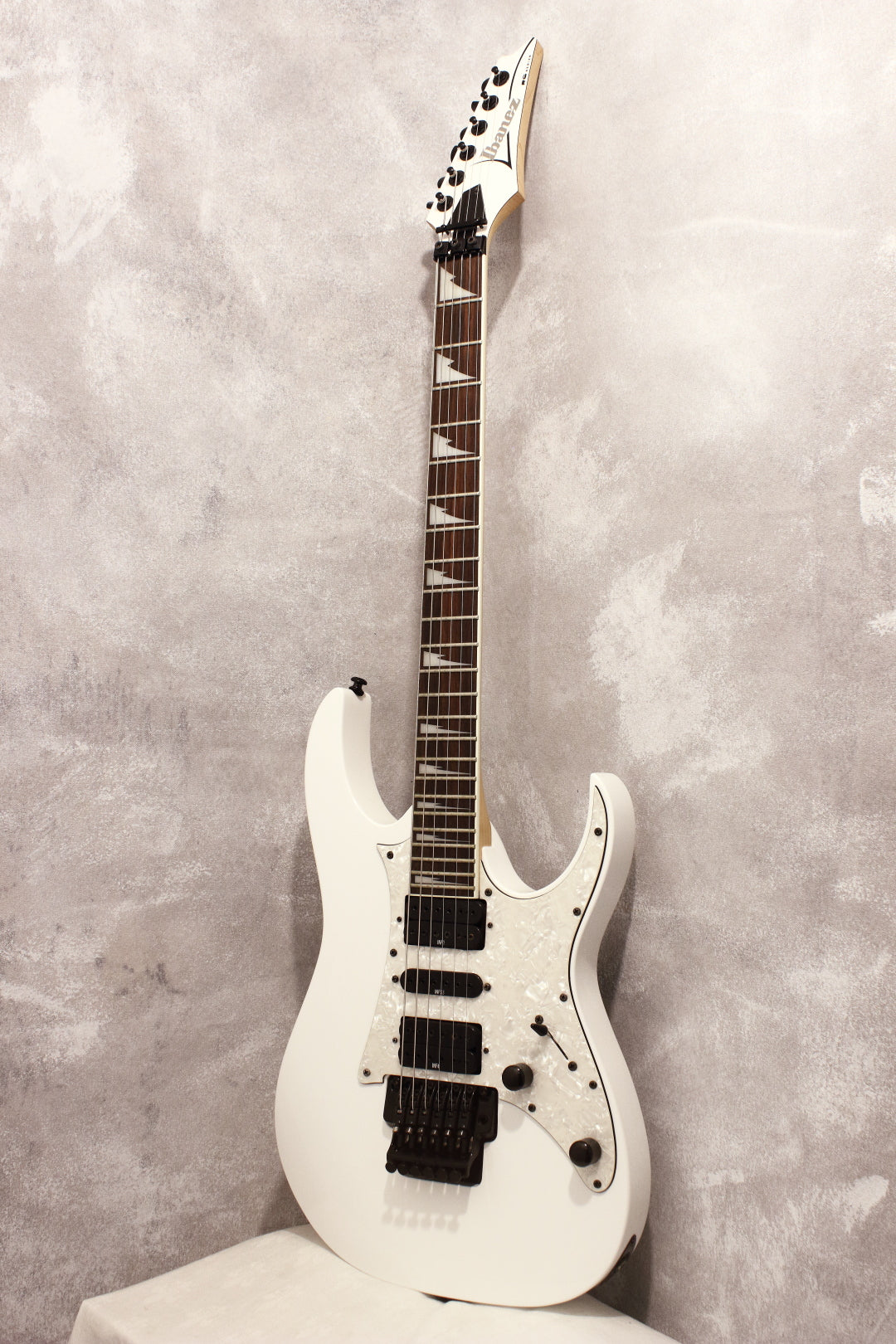 Ibanez RG350DX Snow White 2006