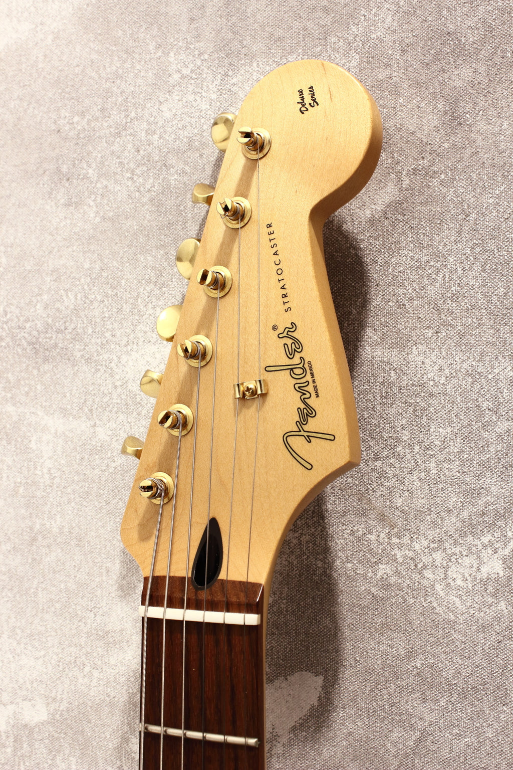 Fender Deluxe Stratocaster Butterscotch 2012