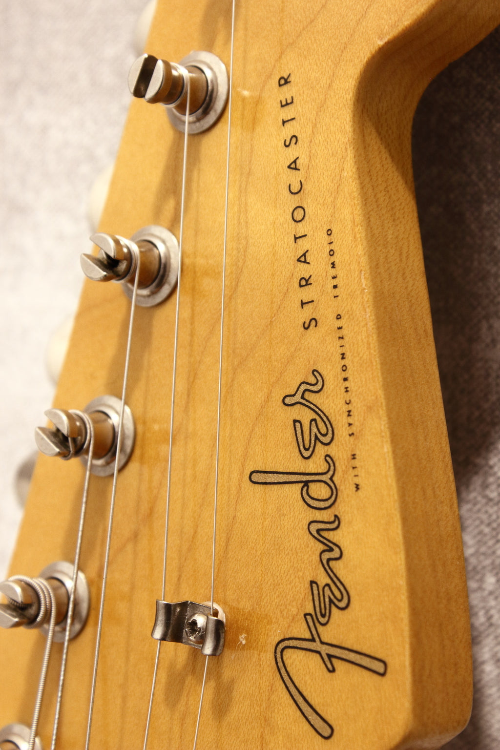 Fender Japan '57 Stratocaster Sunburst ST57-70 1995