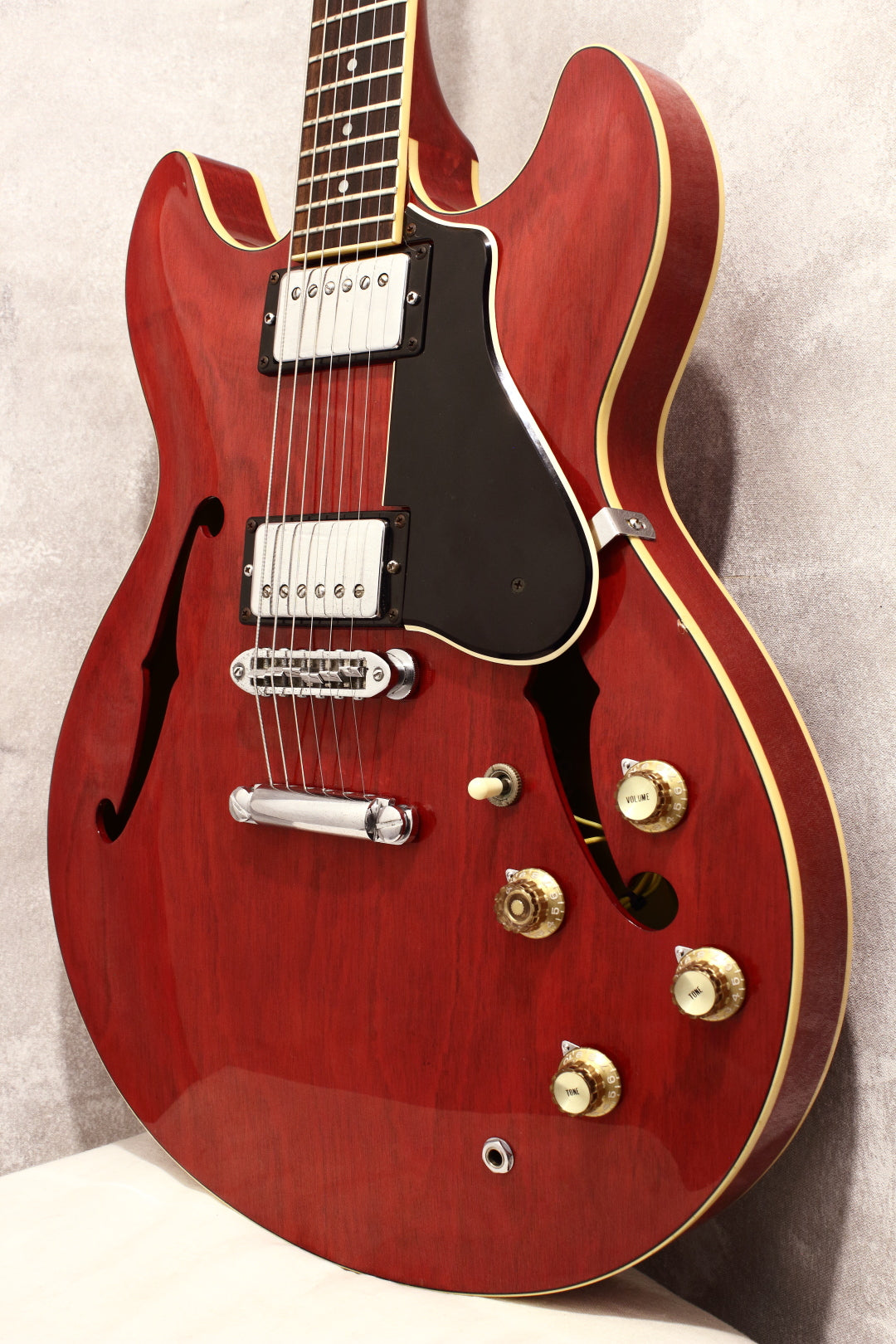 Yamaha SA700 Super Axe Persimmon Red 1981