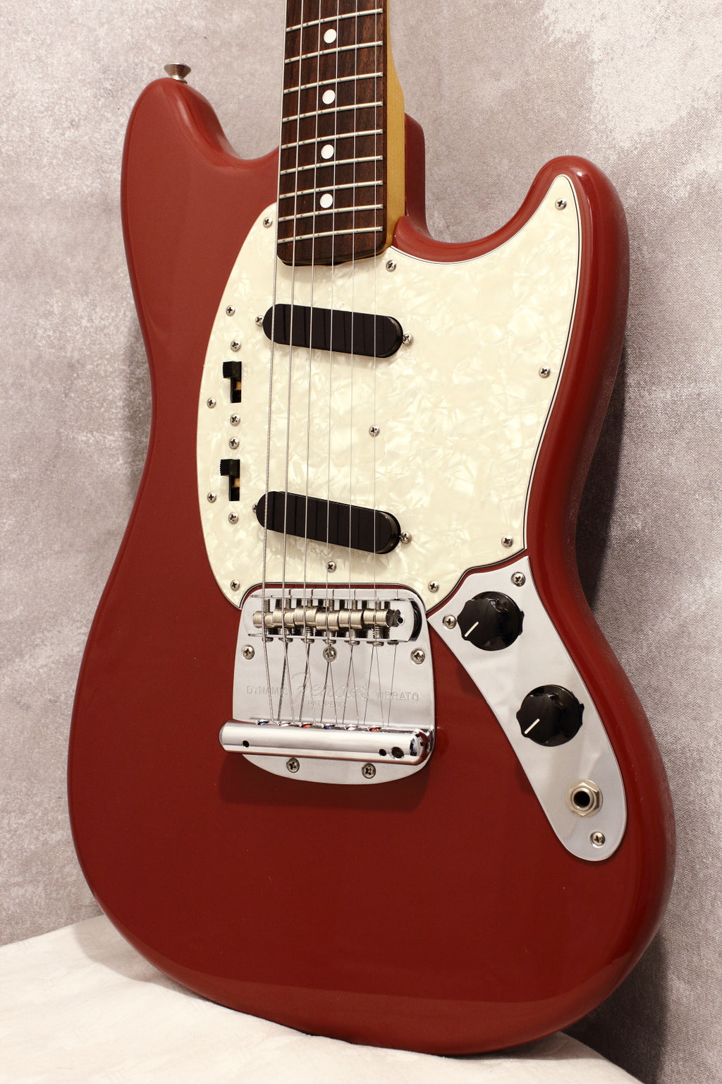 Fender Japan '65 Mustang MG65 Dakota Red 2010