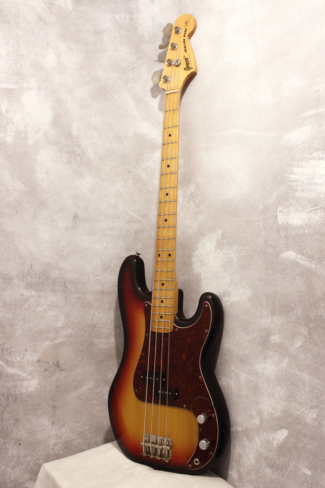 Greco PB580 Mercury Bass Sunburst 1977